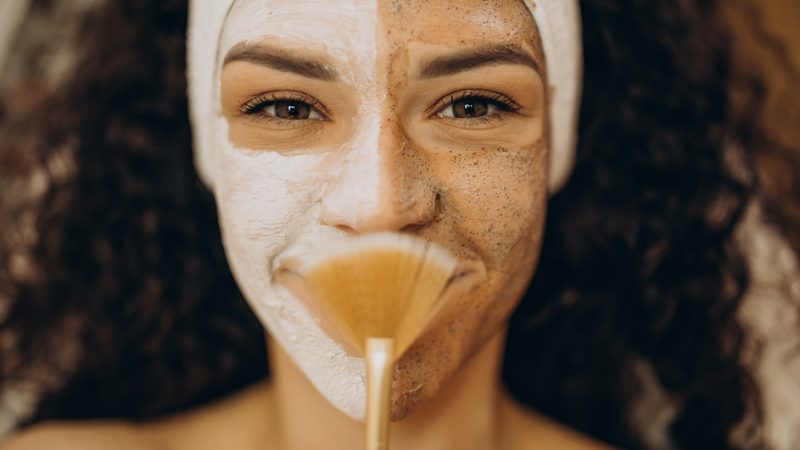 Желтый пилинг для лица: что это такое, плюсы и минусы, показания и противопоказания