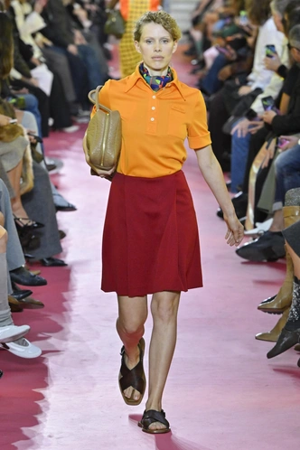 5 модных цветовых сочетаний для трендовых образов в 2026 году