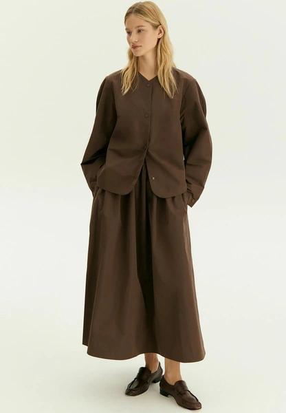 5 модных цветовых сочетаний для трендовых образов в 2026 году