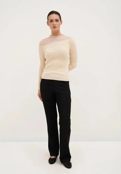 Черные брюки на низкой посадке: тренд Balenciaga весна-лето 2026