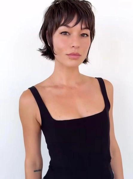 Как подстричь челку в 2026 году&nbsp;&mdash; модно и без сложного ухода