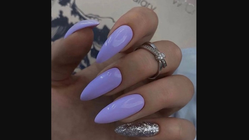 Лавандовый маникюр 2026: 11 модных идей дизайна с фото коротких и длинных ногтей квадратной или миндальной формы