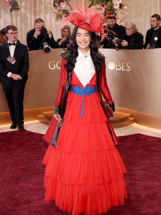 Модный провал: 10 худших образов церемонии «Золотой глобус — 2026»