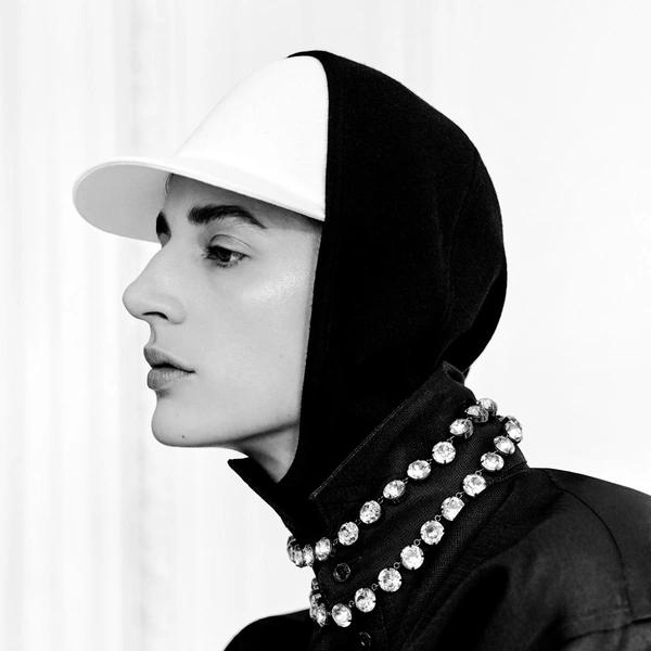 Новая коллекция Balenciaga под руководством Пьерпаоло Пиччоли: переосмысление модных тенденций