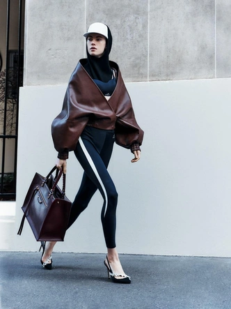 Новая коллекция Balenciaga под руководством Пьерпаоло Пиччоли: переосмысление модных тенденций