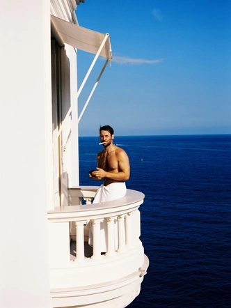 От Ибицы до Миконос: любимые курорты знаменитых дизайнеров