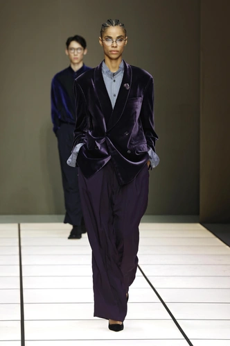 Первая коллекция мужской одежды от Armani под руководством Лео Делл&rsquo;Орко после смерти Джорджо Армани