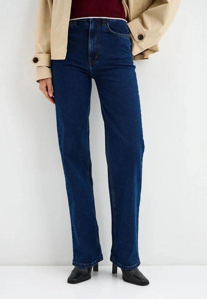 Тренды денима 2026: возвращение прямых джинсов и новые веяния в моде