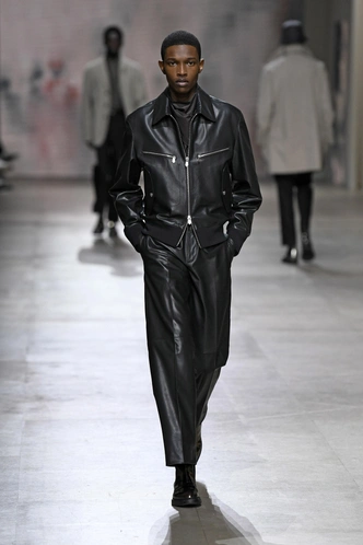 Вероник Нишаньян покинула Herm&egrave;s: интервью о современной моде и карьере