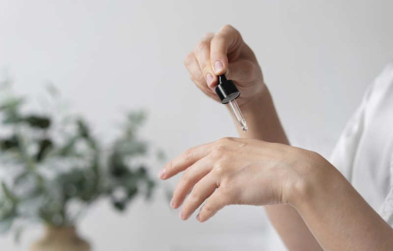 5 популярных косметических средств, которые часто вызывают проблемы с кожей