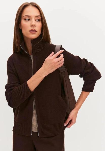 Фэшн-обсессия весны&nbsp;&mdash; олимпийка Uniqlo