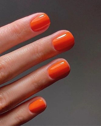 Хурма, которая точно не вяжет,&nbsp;&mdash; самый трендовый маникюр февраля-2026