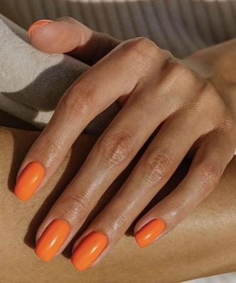 Хурма, которая точно не вяжет,&nbsp;&mdash; самый трендовый маникюр февраля-2026