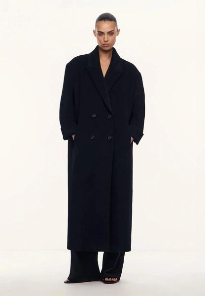 Идеальное пальто на весну 2026 — какое оно?