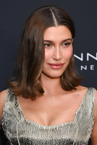 Идеальный красный Дженнер и зацелованные губы Робби: 5 звездных lip combo