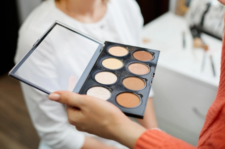 Как правильно нанести контуринг, чтобы сделать нос тоньше