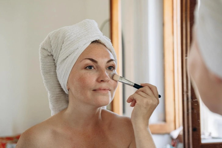 10 лучших консилеров для зрелой кожи