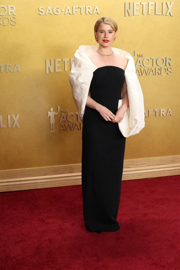 15 лучших образов звезд на Actor Awards — от винтажного Yves Saint Laurent до свежего Gucci