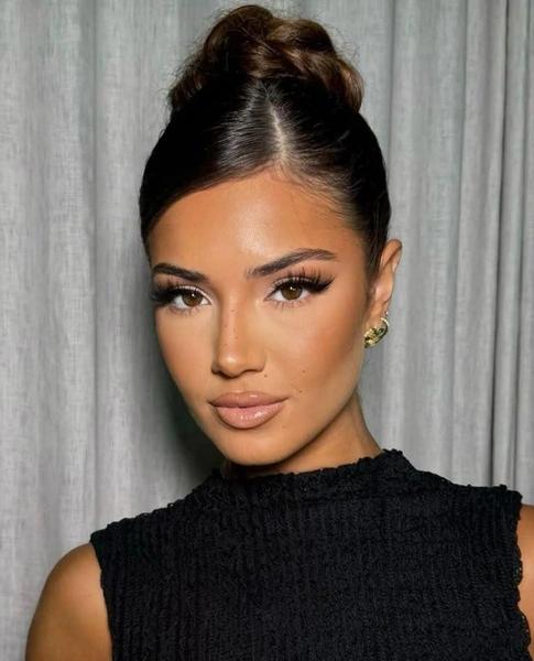 5 модных причесок на случай, когда лень мыть волосы