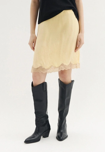 5 стильных юбок, которые будут в тренде этой весной