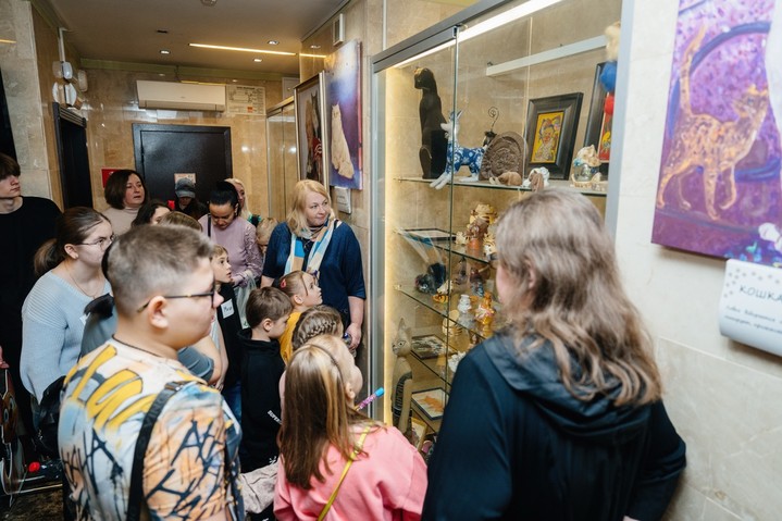 Как детям прививают любовь к животным: в Театре Куклачева прошла «Школа доктора ВИКа»