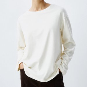 Короткий тренч — главный тренд весны: 6 идей, как его носить