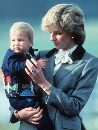 Маникюр принцессы: 5 идей от леди Дианы, которые актуальны сегодня