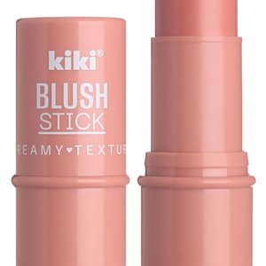 Освежающий макияж за 5 минут: приемы от Хейли Бибер и других звезд