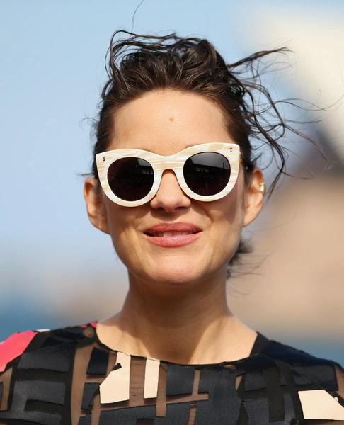 Почему француженки стареют медленнее всех: секреты красоты, которые они не торопятся раскрывать