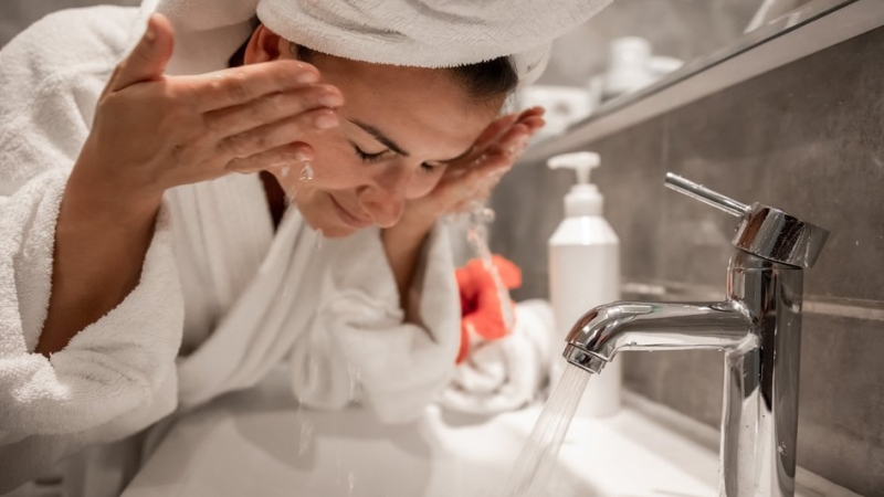 Процедура ретиноевого пилинга: как проходит шаг за шагом