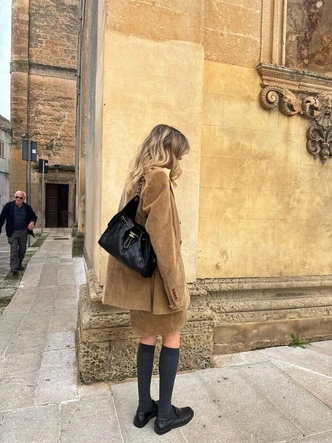 Синдром самозванки: как &laquo;идеальная&raquo; жизнь на экране меняет наш гардероб