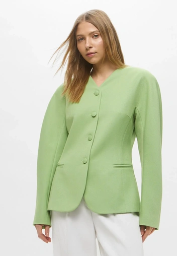 Весна&nbsp;&mdash; время для самых нежных оттенков: выбирайте эти 7 подиумных цветов