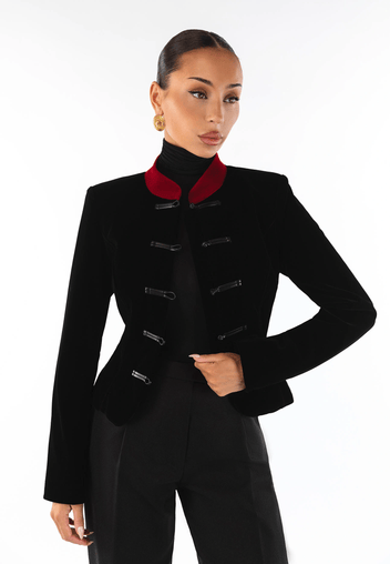 Жакет в азиатском стиле: 8 вариантов от российских брендов