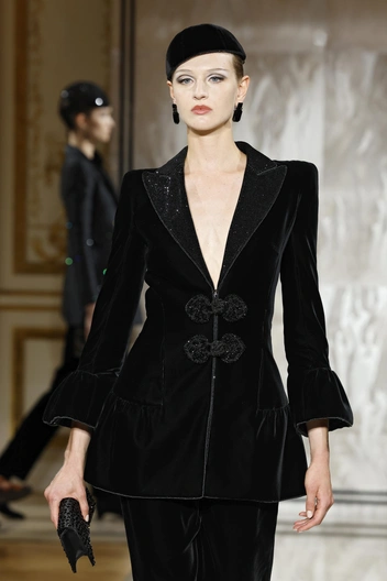 Жакет в азиатском стиле: 8 вариантов от российских брендов