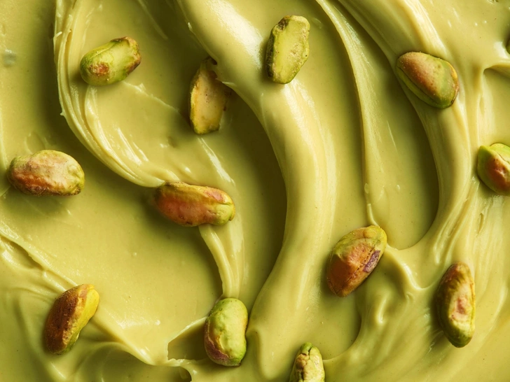 10 ароматов с фисташкой&nbsp;&mdash; главным парфюмерным трендом весны-2026