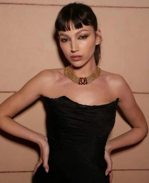 9 модных стрижек весны-2026