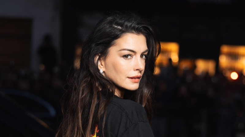 Безрукова, Йоханссон, Боярская и другие звезды, у которых с детства большие губы