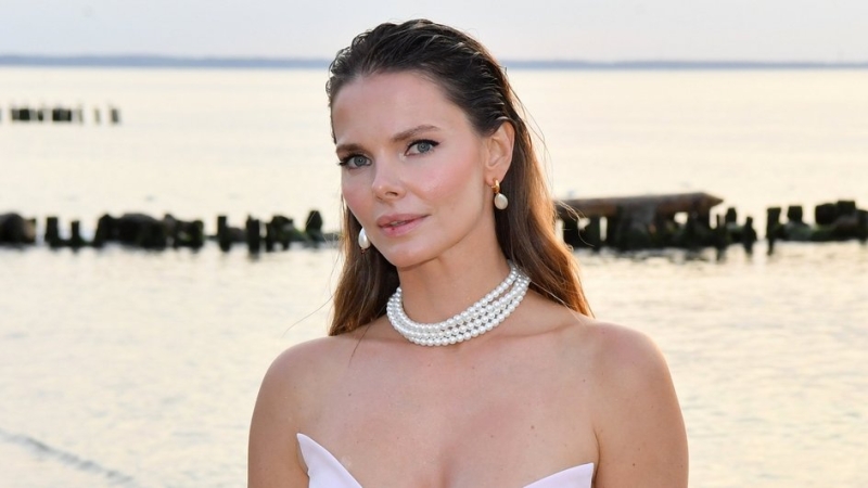 Безрукова, Йоханссон, Боярская и другие звезды, у которых с детства большие губы