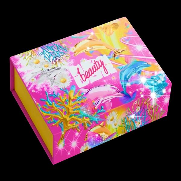 Бьюти-находки и новинки недели: вау-наборы, универсальный тинтер и розовый стайлер