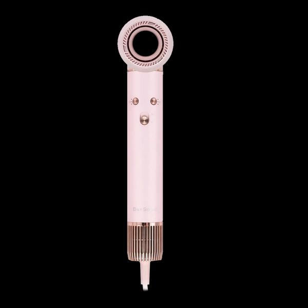 Бьюти-находки и новинки недели: вау-наборы, универсальный тинтер и розовый стайлер