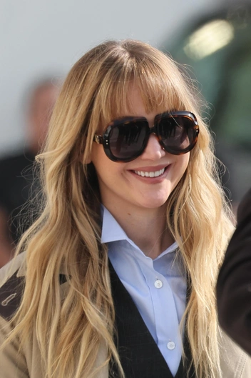 Большие солнцезащитные очки&nbsp;&mdash; тренд сезона: 10 лучших моделей