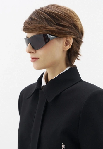 Большие солнцезащитные очки&nbsp;&mdash; тренд сезона: 10 лучших моделей