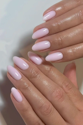Candyfloss nails — самый нежный маникюр весны-2026