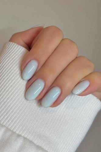 Candyfloss nails — самый нежный маникюр весны-2026