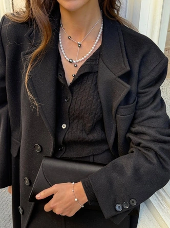 Что мы знаем о Михаль Кертис — новой иконе стиля, задающей тренды в Милане, Париже и Берлине