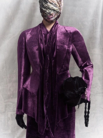 Что показ Гленна Мартенса в Шанхае говорит о будущем Maison Margiela?