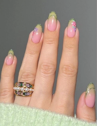 Денежный маникюр на май 2026: пять оттенков изобилия, которые умножат ваш доход