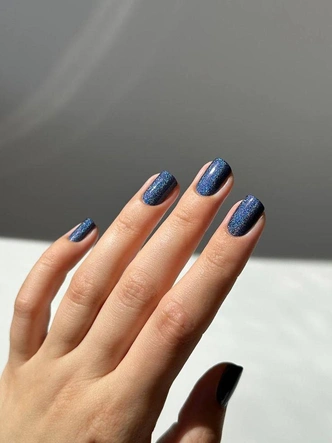 Денежный маникюр на май 2026: пять оттенков изобилия, которые умножат ваш доход