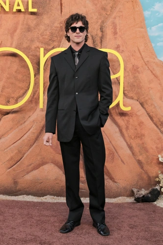 Джейкоб Элорди&nbsp;&mdash; один из самых стильных мужчин 21 века, который разделяет моду и кино