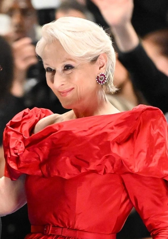 Эволюция украшений в первой и второй частях &laquo;Дьявол носит Prada&raquo;